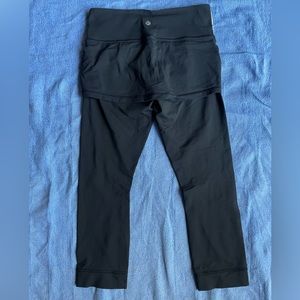 Lululemon A Go Go Crop Skirt Leggings Mod Dot Women's Size 6